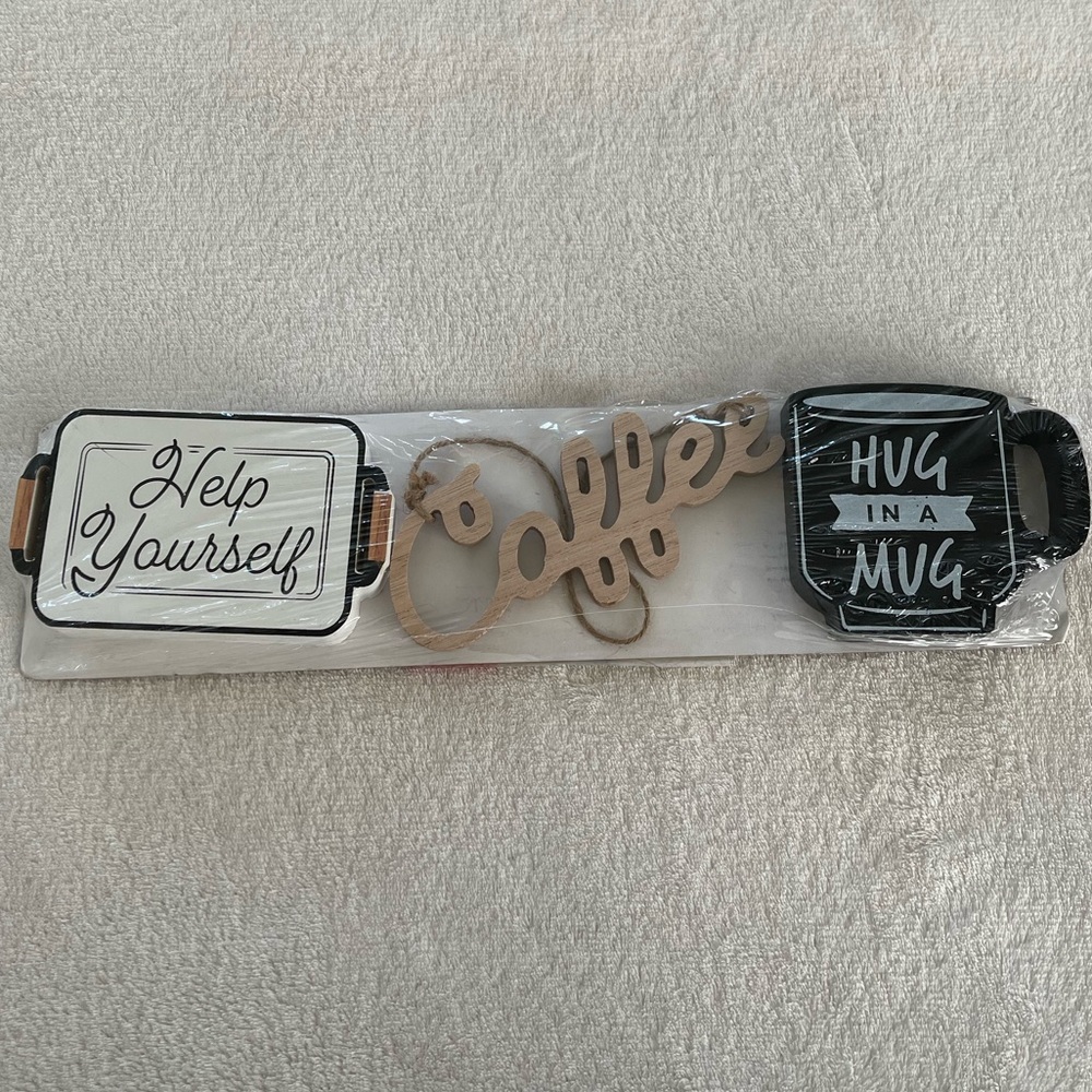 NEW 3-pack Target Bullseye Mini Coffee Signs (Hug in a Mug)
